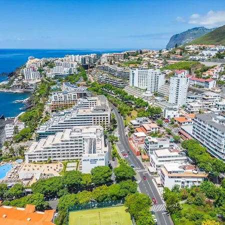 Lido Sunrise By Madeira Sun Travel Apartamento *